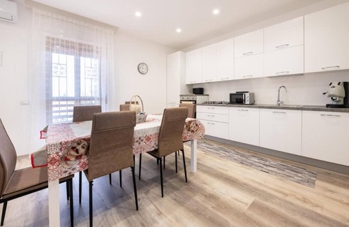 Torre Colonna-sperone Apartamento | VILLA CAROLA GROUND FLOOR