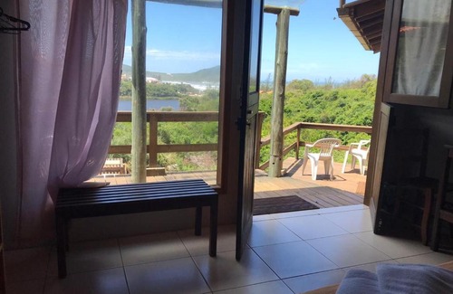 Praia do Rosa Cama Y Desayuno | Villa California