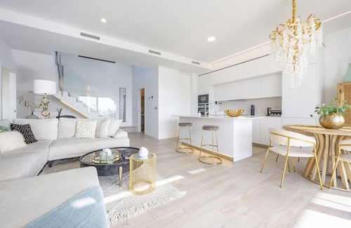 Finestrat Villa | Villa 'Campana Garden 52' con vistas a la montaña, Wi-Fi y aire acondicionado