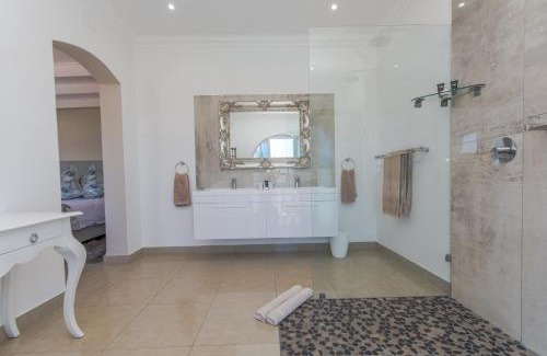 Ballito Casa | Villa Capri Guesthouse Ballito