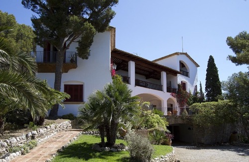 Vallpineda Casa | Villa Caprici Sitges: The Authentic Catalan Villa