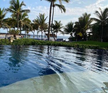 Ixtapa - Zihuatanejo Apartamento | Villa Caracol in Las Palmas Luxury Villas