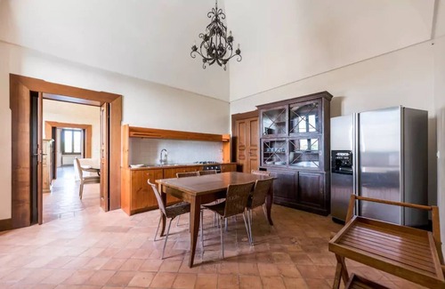 Trani Cama Y Desayuno | Villa Carcano B&B