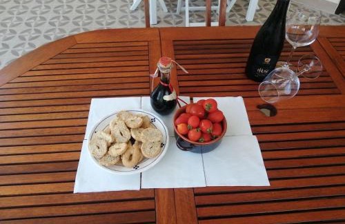 Monti D'arena-Bosco Caggione Casa | Villa Carrube fifty meters from the sea