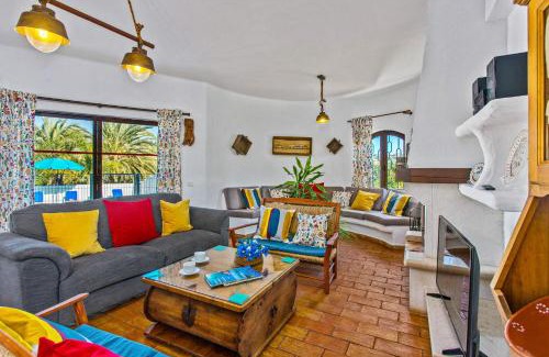 Patroves Villa | Villa Casa do Laguinho by Villa Plus