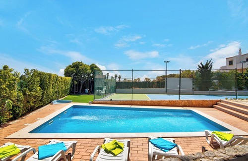 Olhao Villa | Villa 'Casa Do Sobreiro' con vistas al mar, Wi-Fi y aire acondicionado