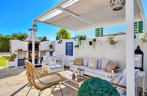 Urbanizacion Costabella Villa | Villa CasaCara Marbella -España en la playa