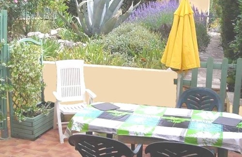Carnoux-en-Provence Casa | VILLA CASSIS/CARNOUX, PARC DES CALANQUES