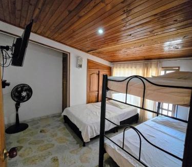 Girardot Casa | Villa Ceci - Piscina Privada 24 horas