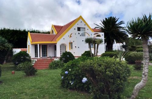 Santa Cruz das Flores Casa | Villa Cedros