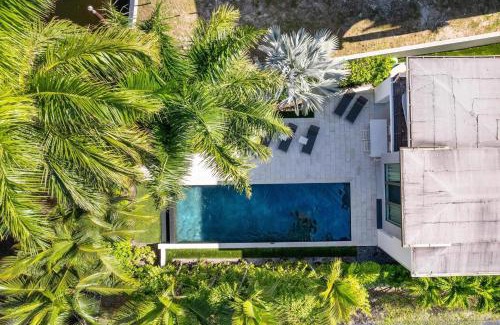Beverly Heights Villa | Villa Celine