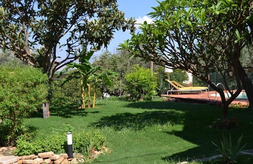 Palermo Chalet De Esquí | villa chalet con piscina
