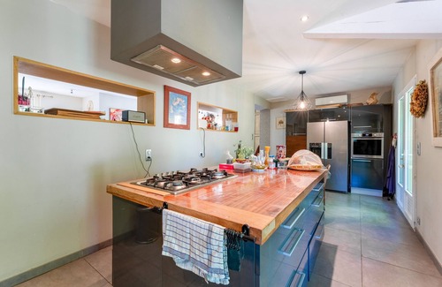 Fontvieille Villa | Villa 'Charmante Avec Piscine' con piscina privada, Wi-Fi y aire acondicionado