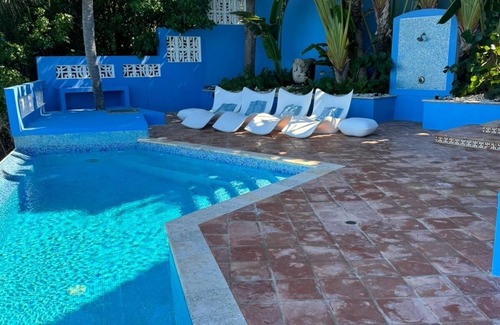 Bravos de Boston Villa | Villa Chavaniac - Espectacular propiedad frente al mar