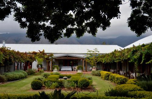 Porterville Casa | Villa ChoCoLatt Guest House and Porta Taverna Restaurant