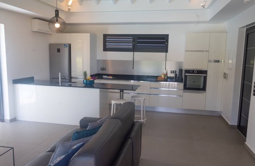 Sainte-Anne Villa | Villa-CHUTY-De Lujo-Baño Privado-Vista al Mar