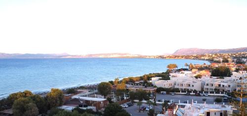 Agia Marina Casa | Villa Cicada Chania, steps from the beach, Car included