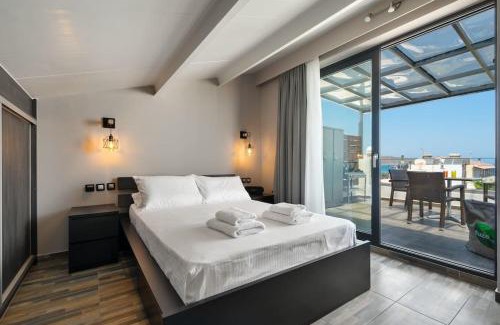 Agia Marina Casa | Villa Cicada Chania, steps from the beach, Car included