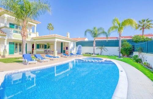 Castelo Villa | Villa Cibel