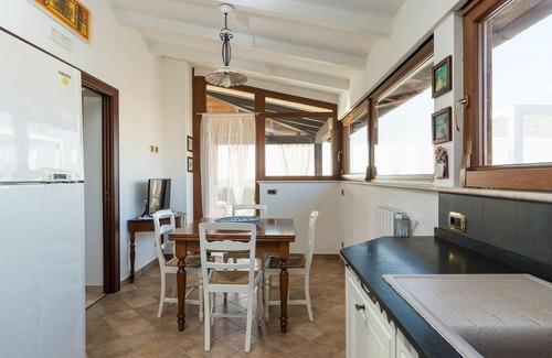 Paceco Villa | Villa en Paceco con 5 habitaciones, capacidad 9