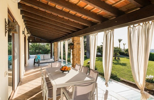 Paceco Villa | Villa en Paceco con 5 habitaciones, capacidad 9
