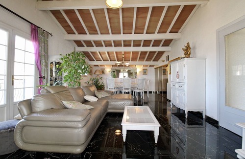 Saint-Zacharie Casa | Villa Climatisée, 4 Chambres, 10 Couchages, Piscine Privée