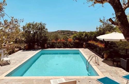 Elmo Villa | Villa Collina