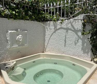 Vila Real Santo Antonio Casa | Villa com 5 Quartos a 5 min praia e do Centro