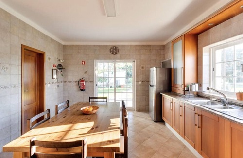 Palmela Casa | Villa com piscina de agua salada, cerca de bodegas e de playas, admite mascotas.