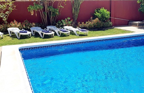 Torre de Benagalbon Villa | Villa con piscina, cerca de la playa.