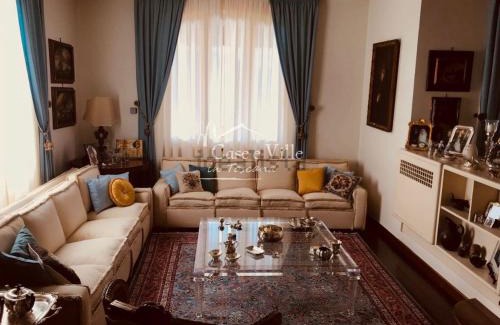 Vaiano Casa | Villa con Piscina privata - Vista panoramica - 7 ROOMS - 20 GUEST