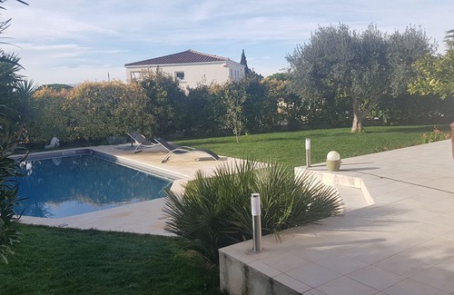 Saint-Jean-de-Vedas Casa | Villa Contemporaine Avec Piscine