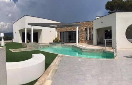 Draguignan Villa | Villa Contemporaine 30km DE ST Tropez- Salle DE Cinema ET Fitness