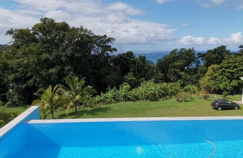 Cafeiere Villa | Villa Corail