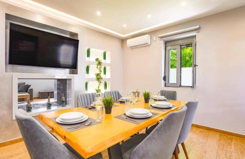 Ixia Villa | Villa Costa by Villa Plus