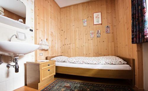 Ortisei Apartamento | Villa Costa