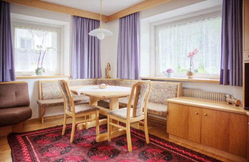 Ortisei Apartamento | Villa Costa
