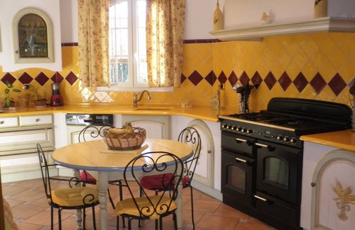 Le Puyricard Villa | Villa Costa Azul muy hermoso servicio.