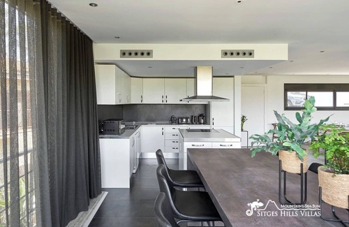 Olivella Villa | Villa Crystal