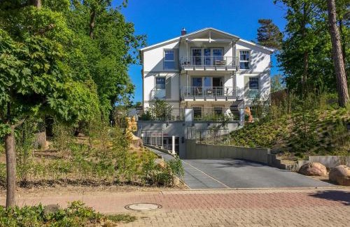 Binz Apartamento | Villa "Düne 4" - WG1 im EG mit Terrasse strandnah