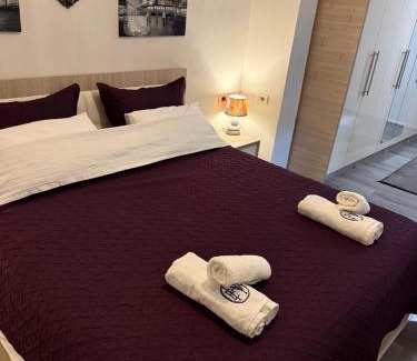 Tirana Apartamento | Villa D&D