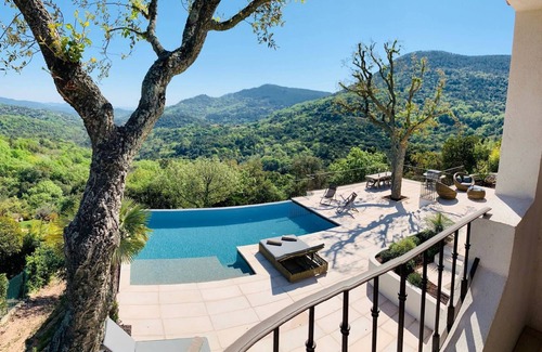 Les Adrets-de-l'Esterel Casa | Villa design with nice sea view
