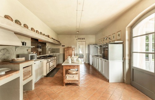 San Casciano dei Bagni Villa | Villa en San Casciano Dei Bagni con 7 habitaciones, capacidad 13