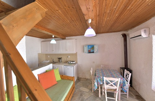 Xanthi Region Villa | VillA DAHLIA. Vista privilegiada sobre el mar Egeo. Acceso al mar desde el parque privado.