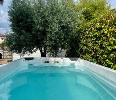 Taranto Villa | Villa Damare
