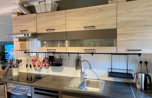 Vidsel Casa | Villa Davvi dállu: Family-friendly vacation home with playhouse, sauna & garden