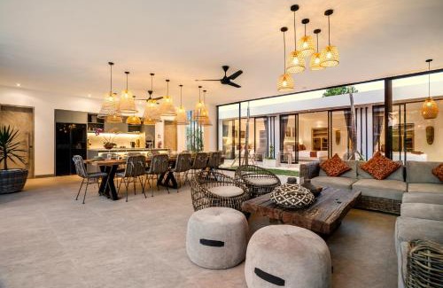 Singakerta Villa | Villa Day Dream by BaliSuperHost