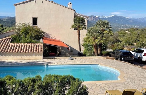 Ajaccio Villa | Villa de Charme Climatisée Avec Piscine Pour des Vacances Familiales, Entre Amis