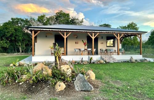 Le Moule Casa | Villa de charme dans un verger tropical