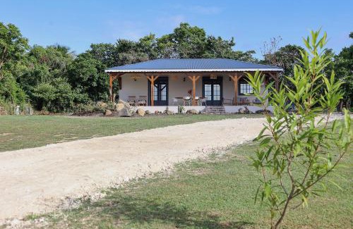 Le Moule Casa | Villa de charme dans un verger tropical